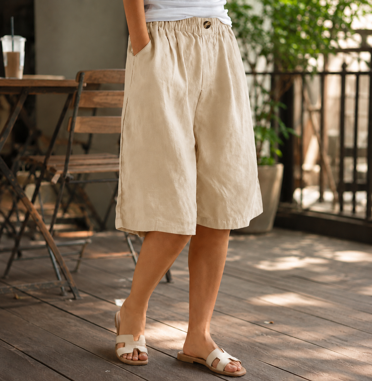 Trogir Linen Elastic Waist Shorts