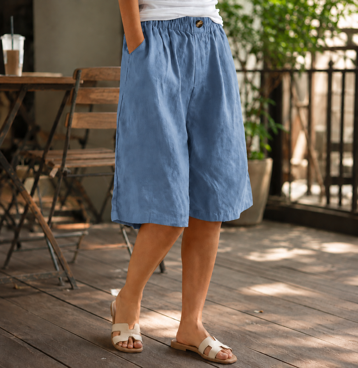 Trogir Linen Elastic Waist Shorts